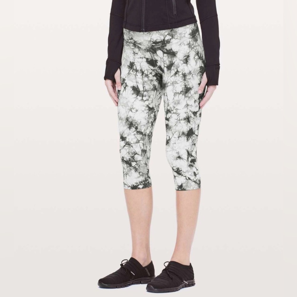 🖤 Lululemon Wunder Under Hi-Rise 1/2 Tight *Dual Shibori Full-On Luxtreme 17" 🖤